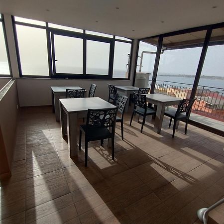 Nick & Santo'S Holiday Homes B&B Giardini-Naxos Buitenkant foto