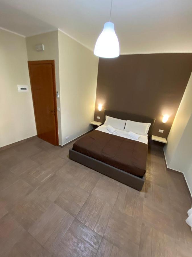 Nick & Santo'S Holiday Homes B&B Giardini-Naxos Buitenkant foto